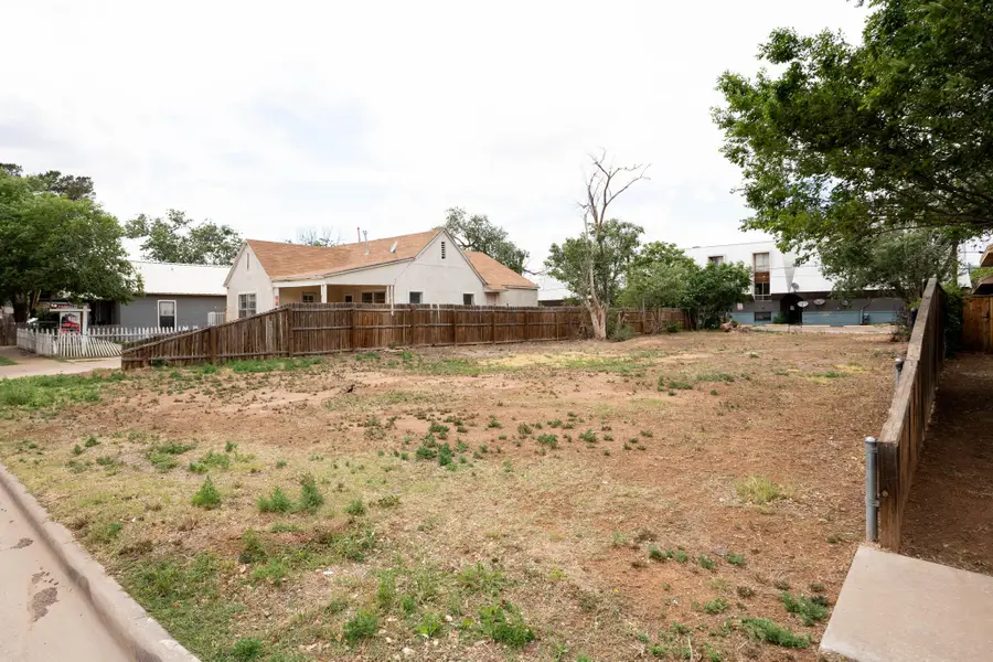 1912 15th Street, Lubbock, TX 79401 - #3