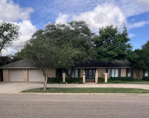 203 N Navasota Drive, Plainview, TX 79072