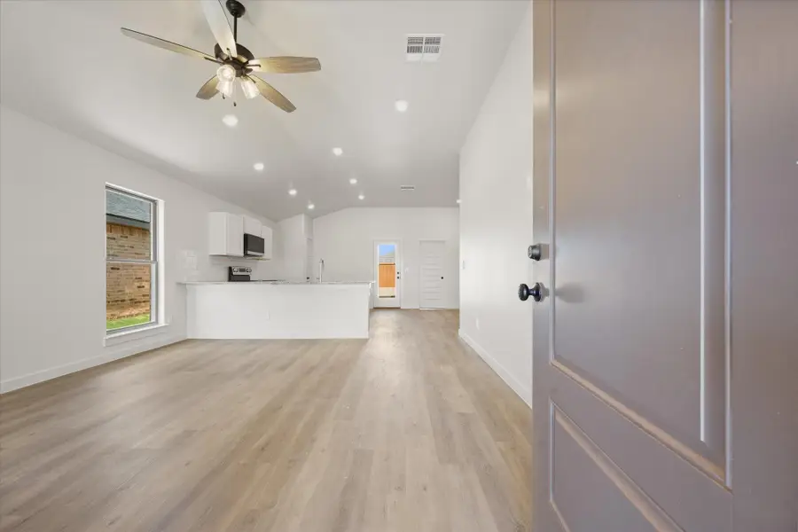 2014 Durham Avenue, Wolfforth, TX 79382 - #3