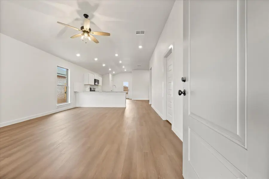 2011 Durham Avenue, Wolfforth, TX 79382 - #3
