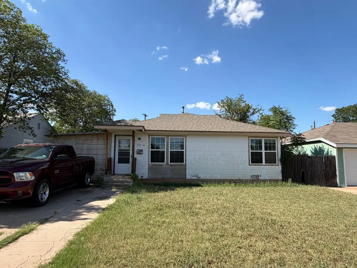 2012 39th Street, Lubbock, TX 79412 - #1