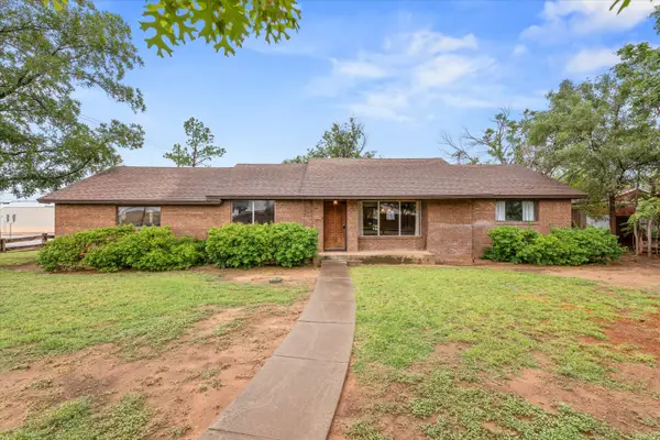 101 N 22nd Place, Lamesa, TX 79331