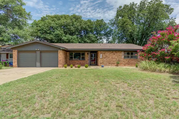 3004 69th Street, Lubbock, TX 79413