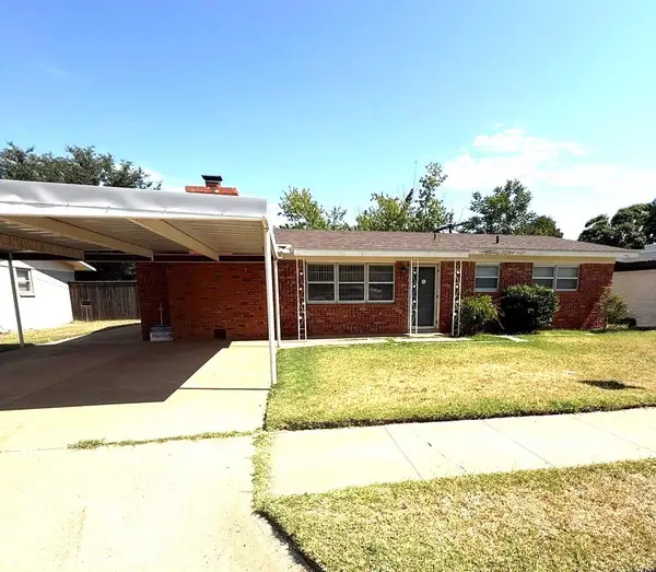 715 6th Place, Idalou, TX 79329