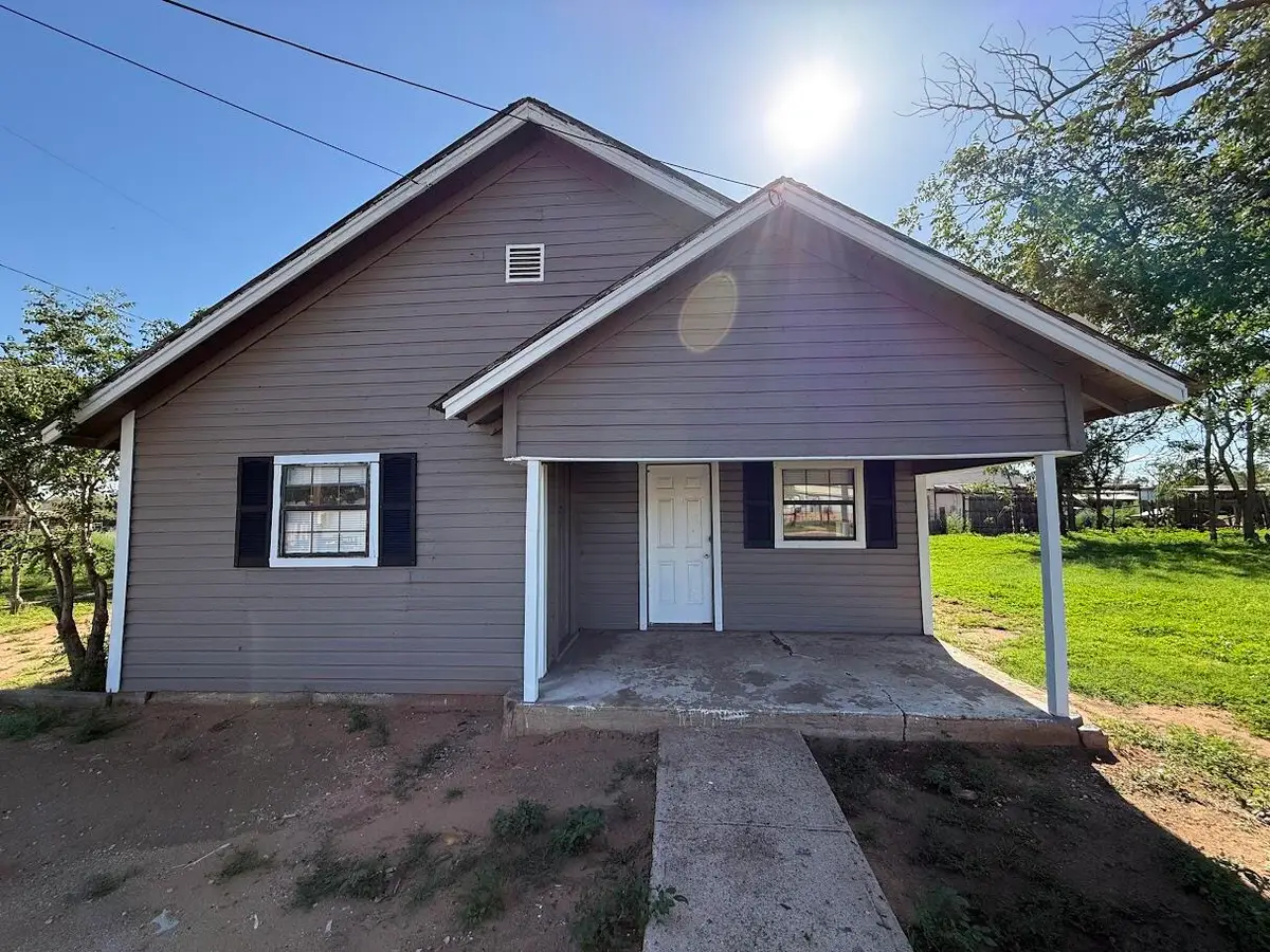 606 S Avenue H, Lamesa, TX 79331 - #1