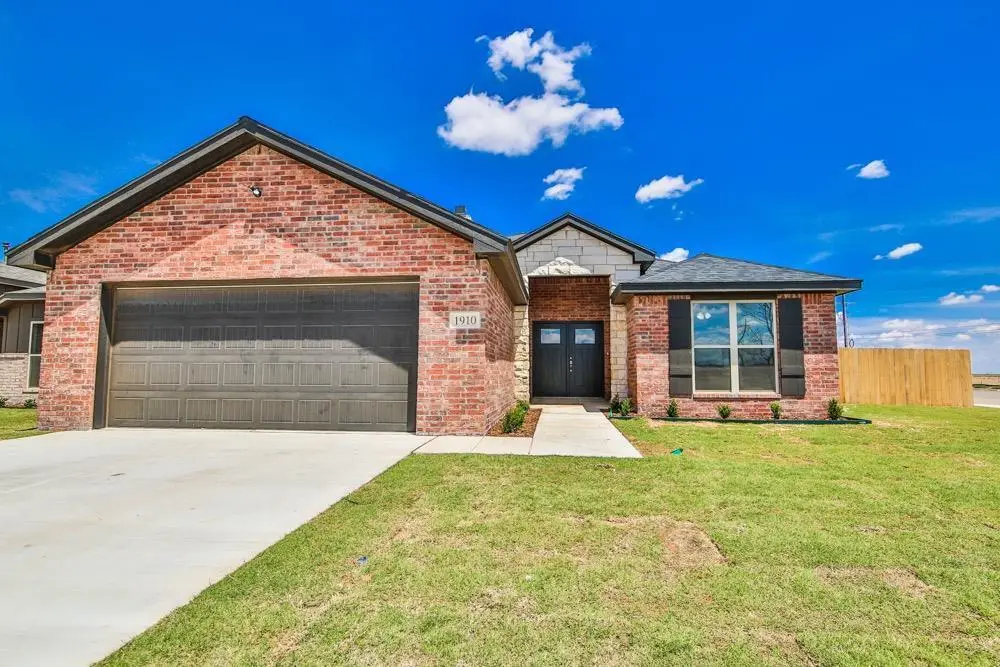 1910 Durham Avenue, Wolfforth, TX 79382 - #1