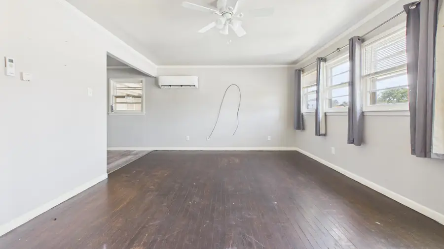 4603 42nd Street, Lubbock, TX 79414 - #3