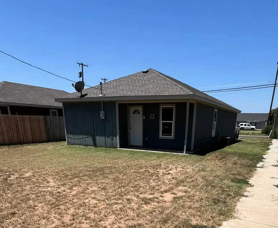1001 Zenith Avenue, Lubbock, TX 79403 - #2