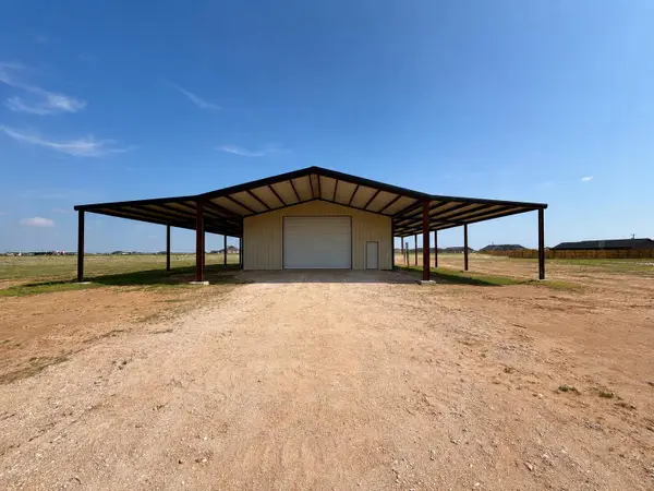 8007 E County Road 6000, Idalou, TX 79329