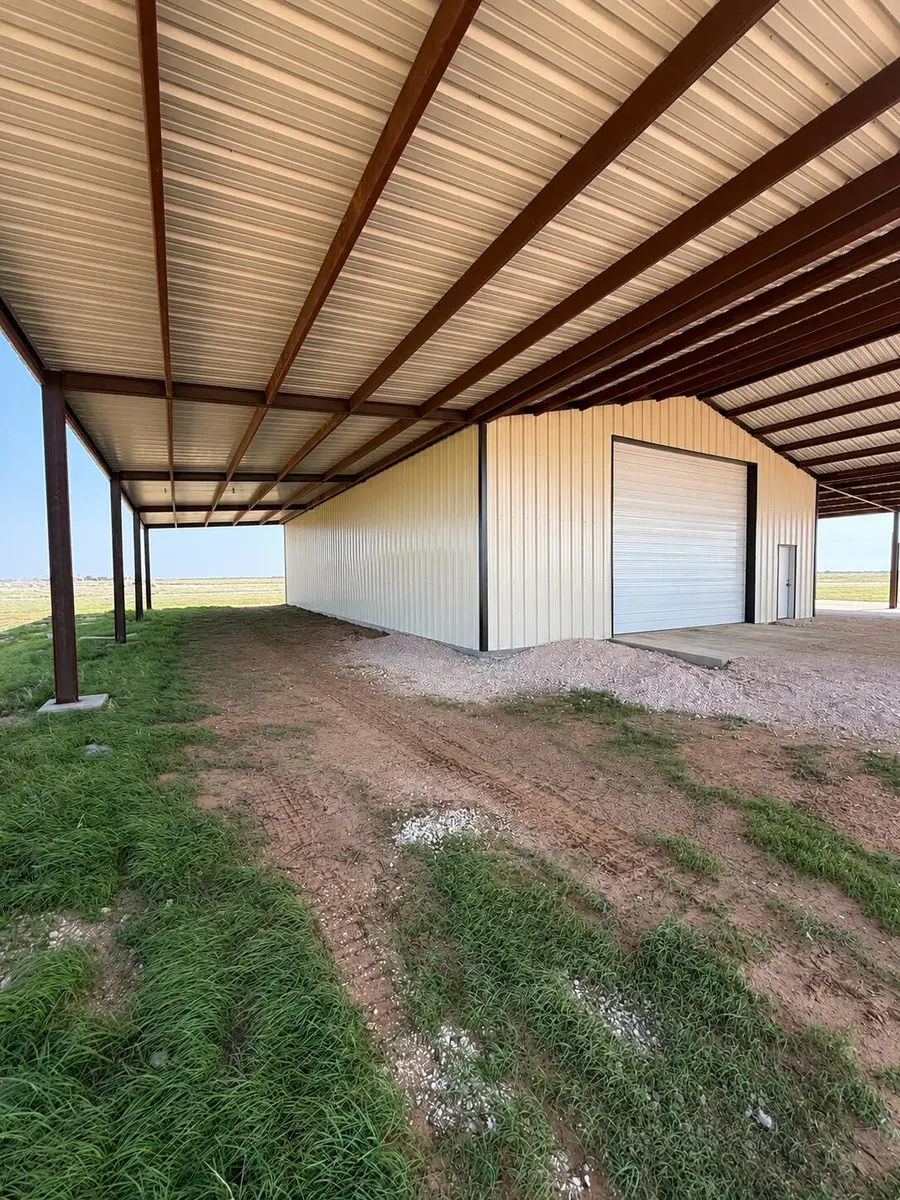 8007 E County Road 6000, Idalou, TX 79329 - #3