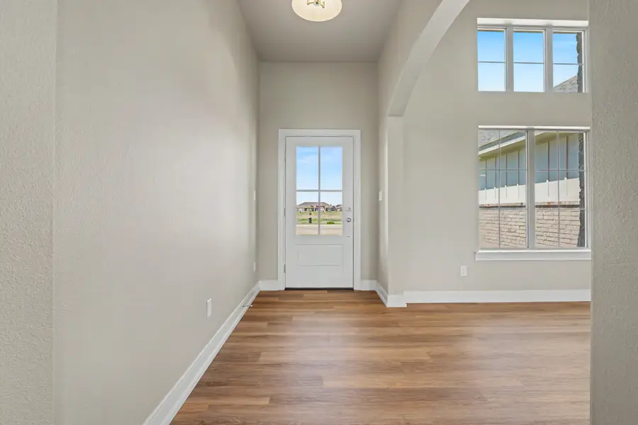 1007 N 5th Street, Wolfforth, TX 79382 - #3