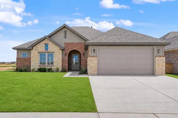 1009 N 5th Street, Wolfforth, TX 79382