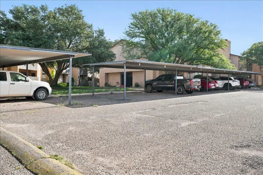 8601 Memphis Drive, Lubbock, TX 79423 - #2