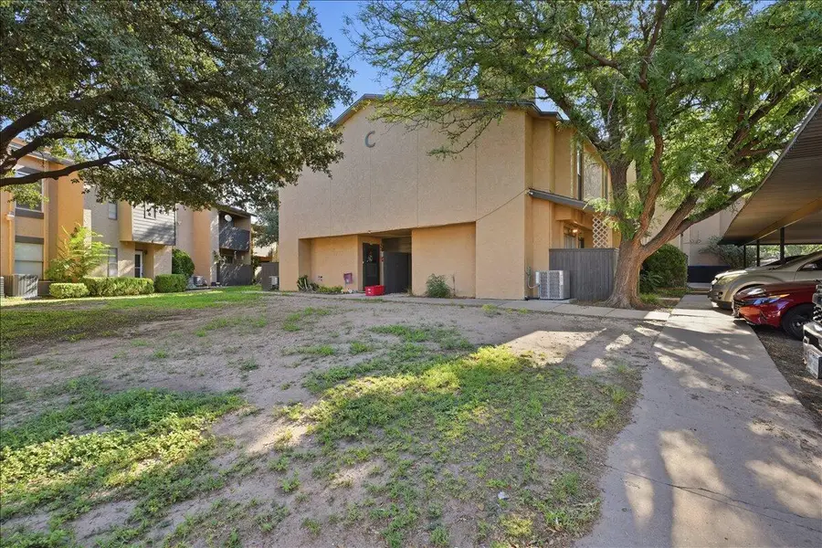 8601 Memphis Drive, Lubbock, TX 79423 - #3