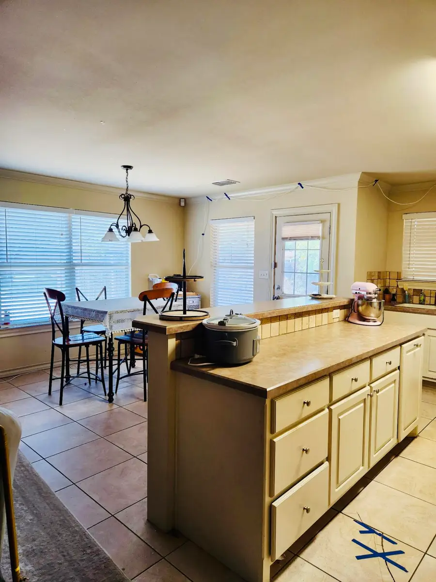 7420 Ivory Avenue, Lubbock, TX 79404 - #3