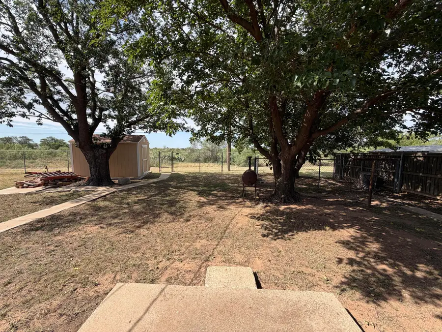 1510 E 2nd Street, Lubbock, TX 79403 - #3