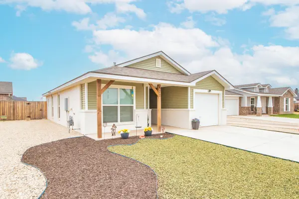 422 E 30th Street, Wolfforth, TX 79382