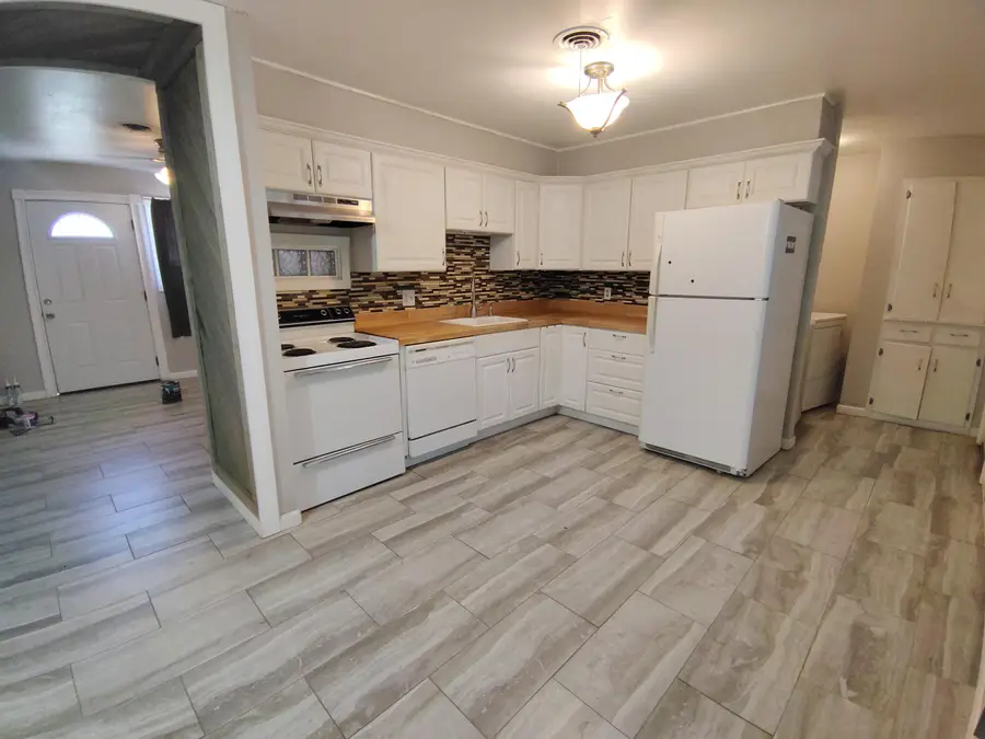 3007 54th Street, Lubbock, TX 79413 - #2