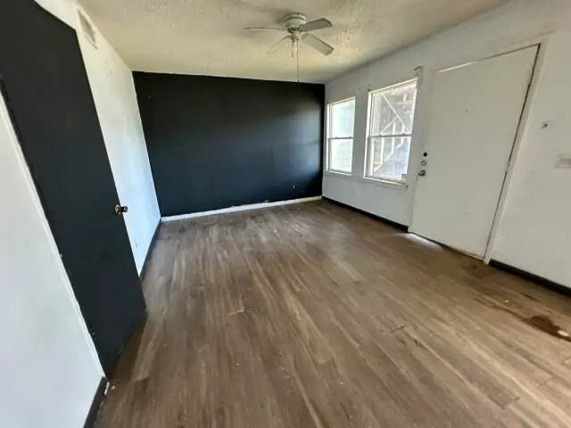 100 Pecos Place, Plainview, TX 79072 - #2