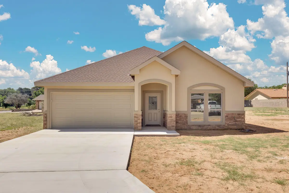 2203 S 1st Place, Lamesa, TX 79331 - #1