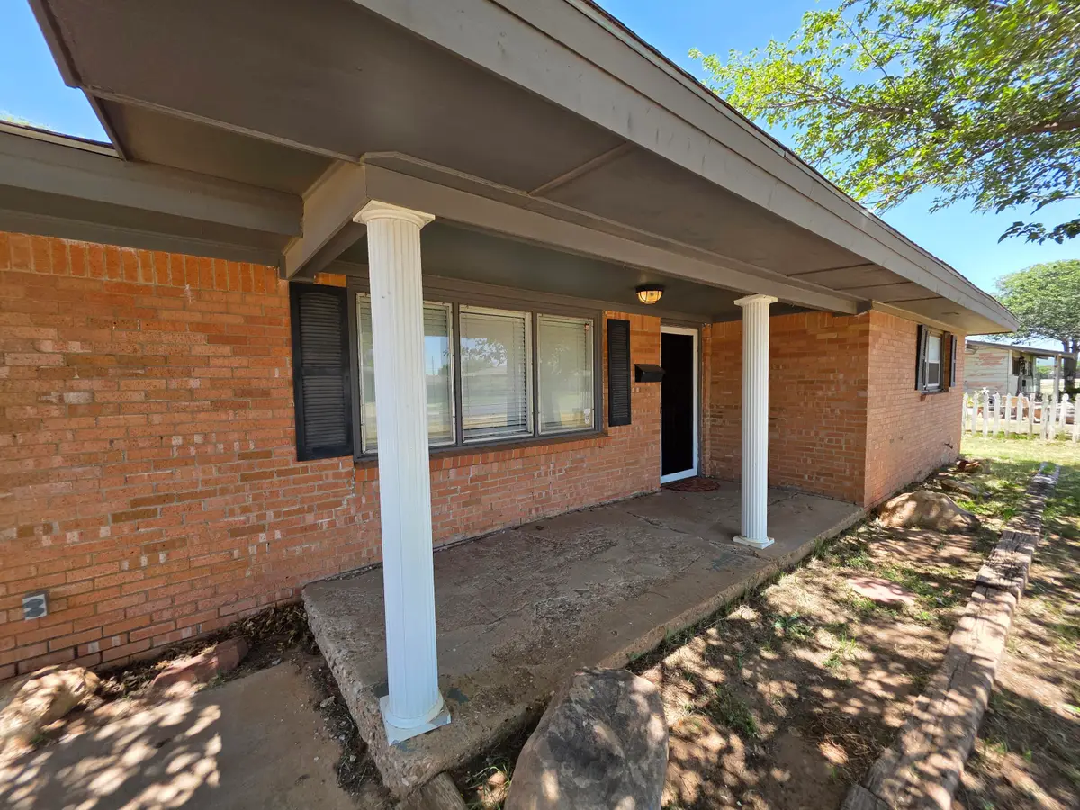 1304 59th Street, Lubbock, TX 79412 - #1