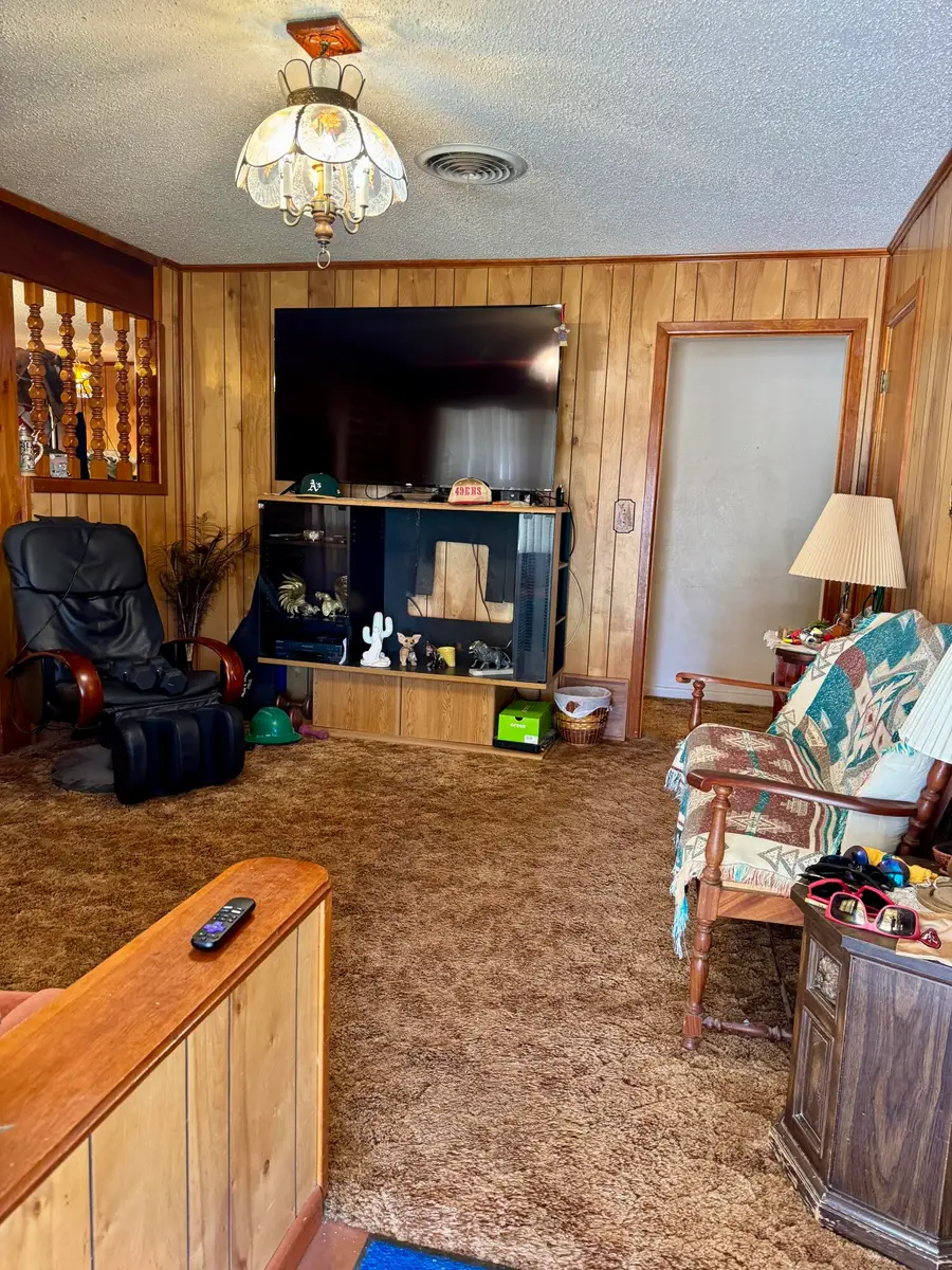 811 E 4th Street, Denver City, TX 79323 - #3
