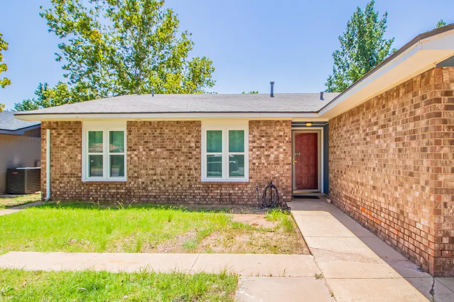 4709 59th Street, Lubbock, TX 79414 - #2