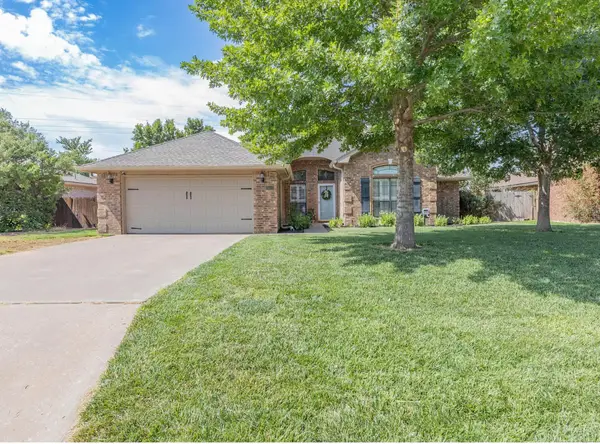 2403 Magan Drive, Plainview, TX 79072