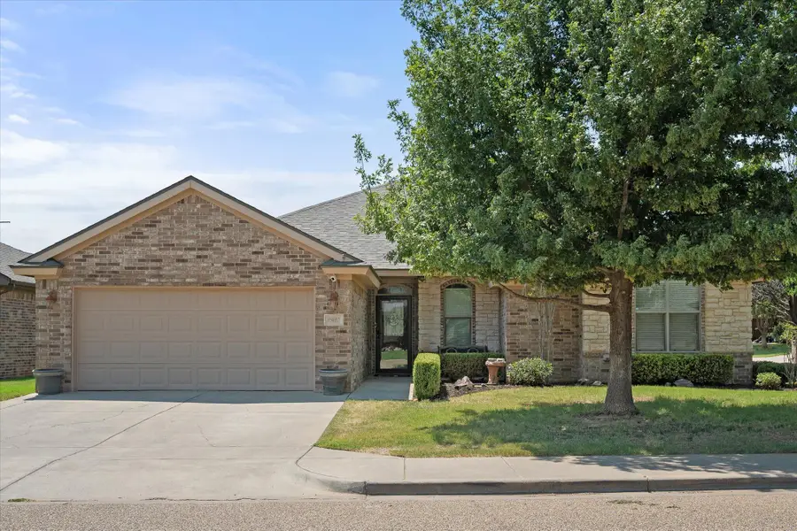 10402 Dover Avenue, Lubbock, TX 79424 - #2