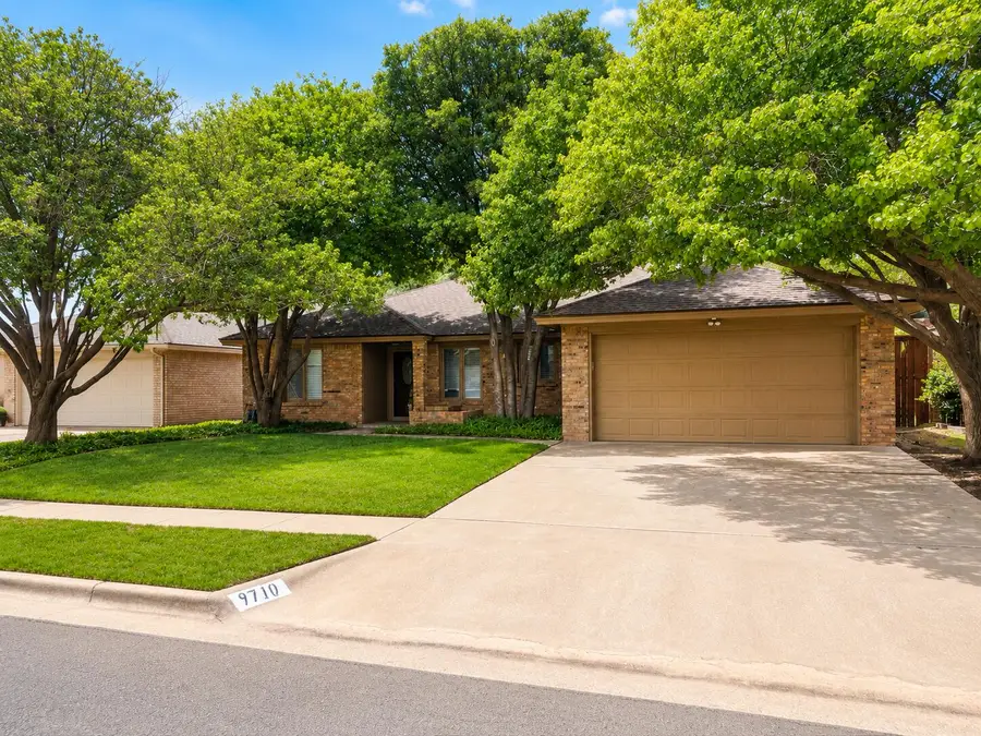 9710 Norfolk Avenue, Lubbock, TX 79423 - #3