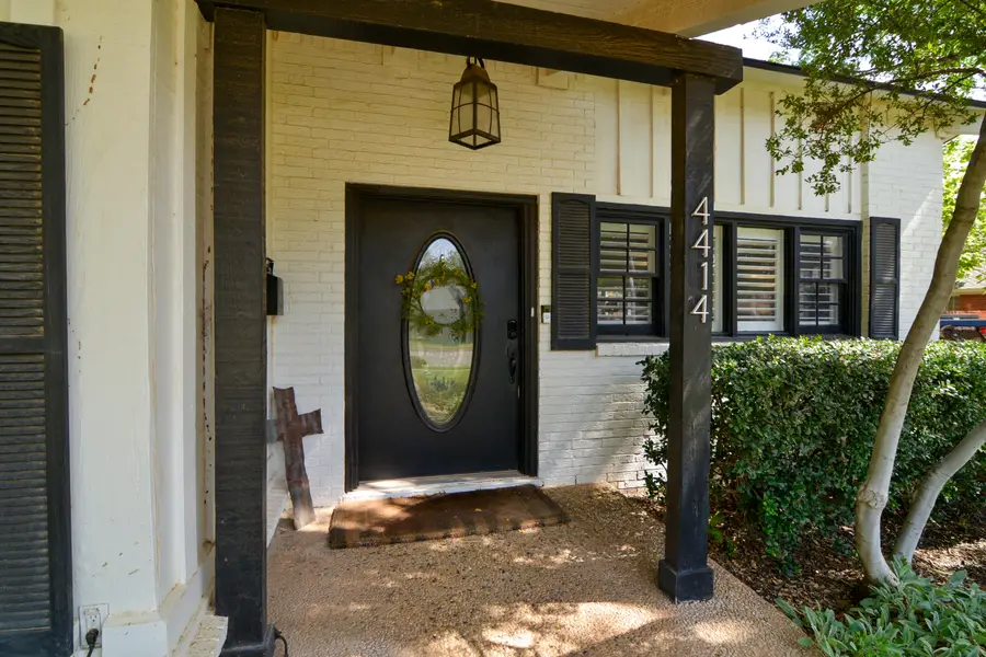 4414 10th Street, Lubbock, TX 79416 - #2