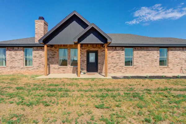 9110 N County Road 2700, Idalou, TX 79329