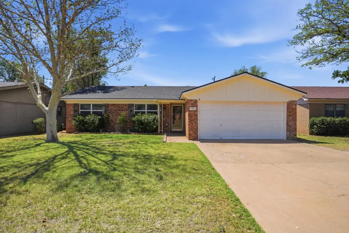 1316 6th Street, Shallowater, TX 79363 - #1