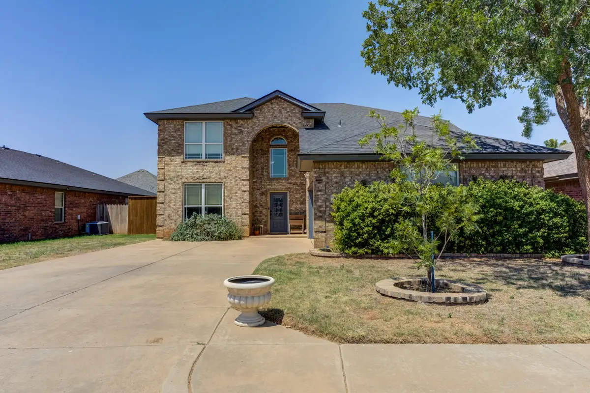 606 N 8th Street, Wolfforth, TX 79382 - #1