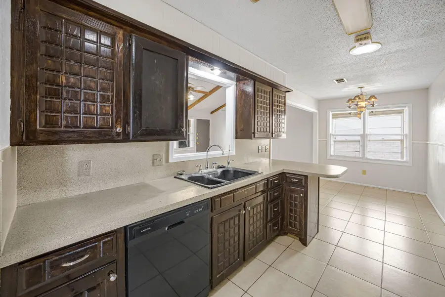 4811 55th Street, Lubbock, TX 79414 - #3