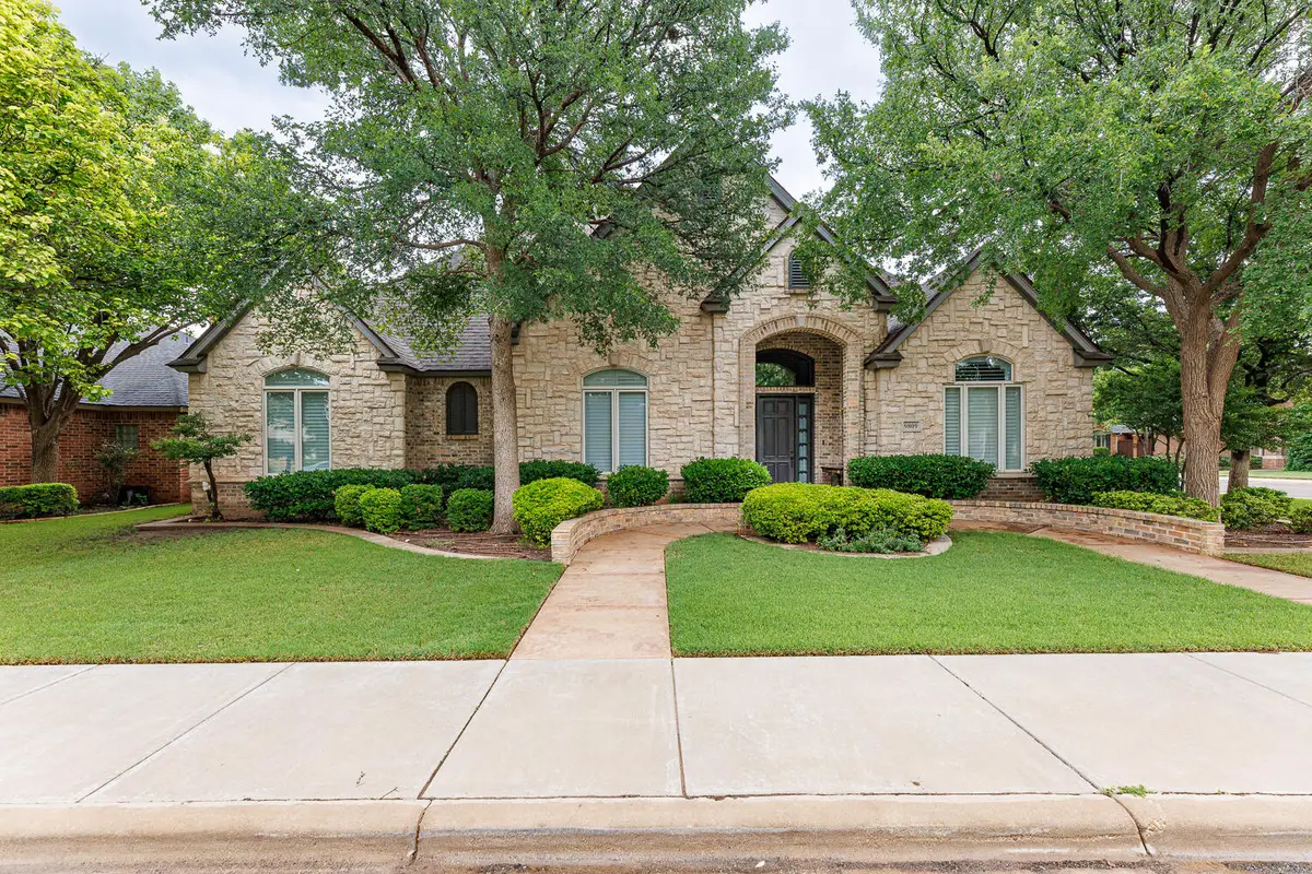9809 Topeka Avenue, Lubbock, TX 79424 - #1