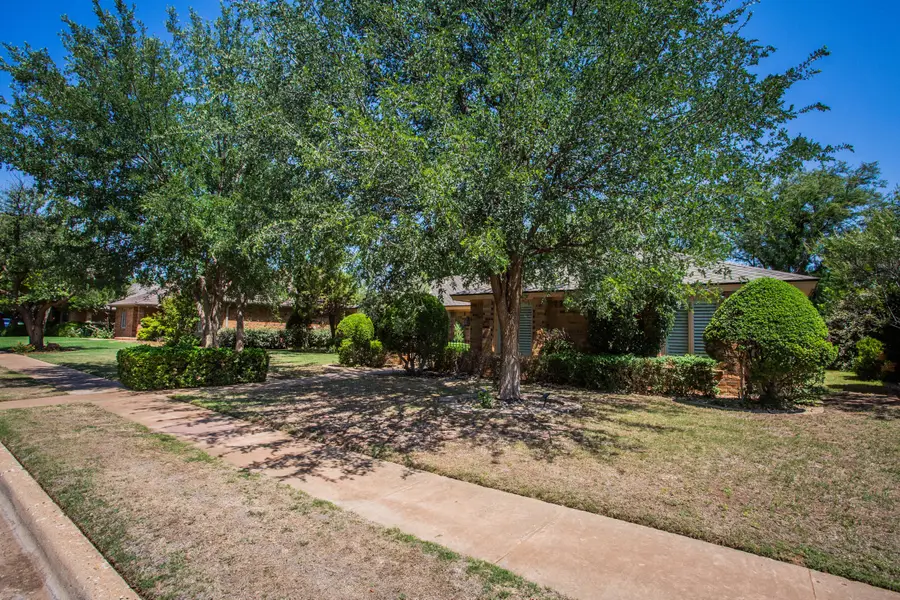 5006 94th Street, Lubbock, TX 79424 - #2
