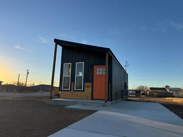 3022 E 2nd Place, Lubbock, TX 79403