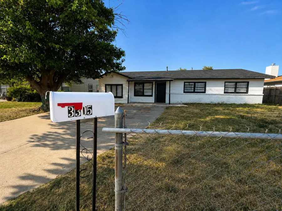 3305 E Colgate Street, Lubbock, TX 79403 - #3