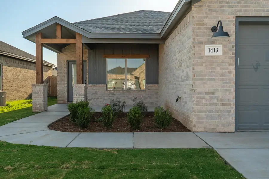 1413 Farmhouse Avenue, Wolfforth, TX 79382 - #3