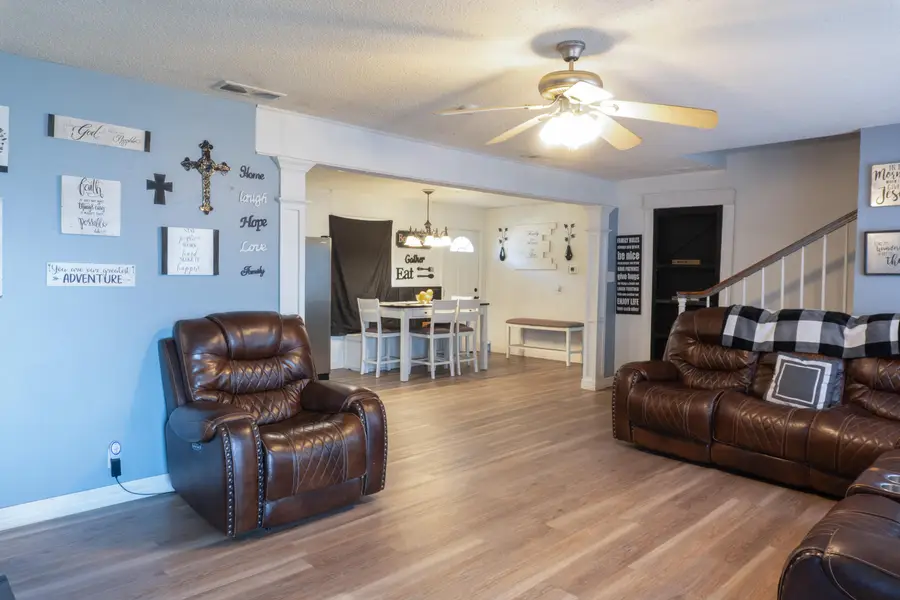 201 Thomas Boulevard, Plainview, TX 79072 - #3