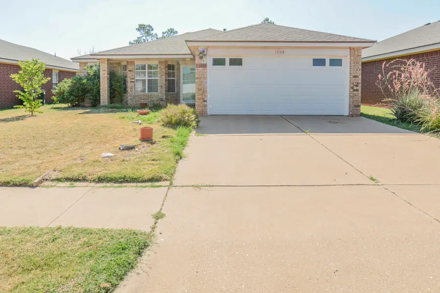 1108 Justice Avenue, Lubbock, TX 79416 - #2