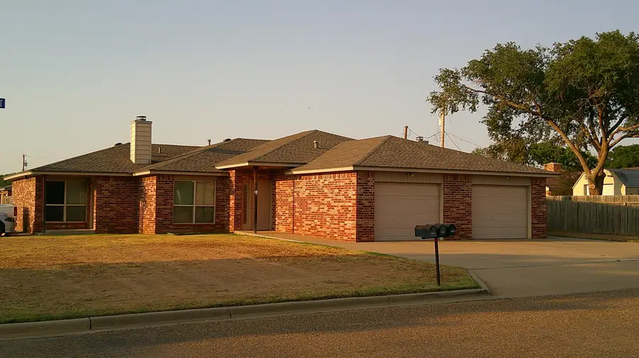 1304 Avenue F Avenue, Shallowater, TX 79363 - #2
