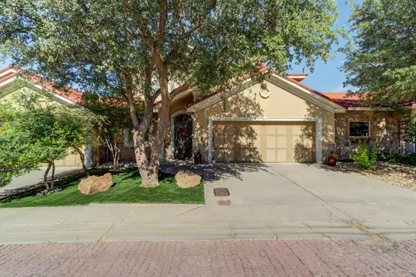8 Tuscan Villas Circle, Lubbock, TX 79423
