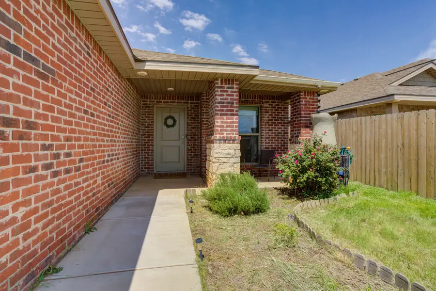3316 Valencia Avenue, Lubbock, TX 79407 - #2