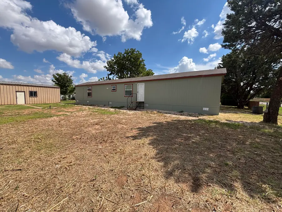 9920 N Chester Avenue, Lubbock, TX 79415 - #2