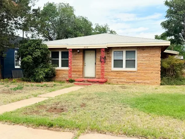 2002 31st Street, Lubbock, TX 79411