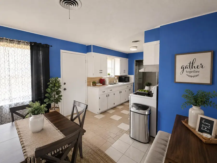 1407 W 25th Street, Plainview, TX 79072 - #3