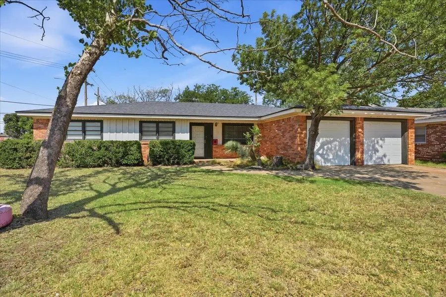 6508 Avenue W, Lubbock, TX 79412 - #2