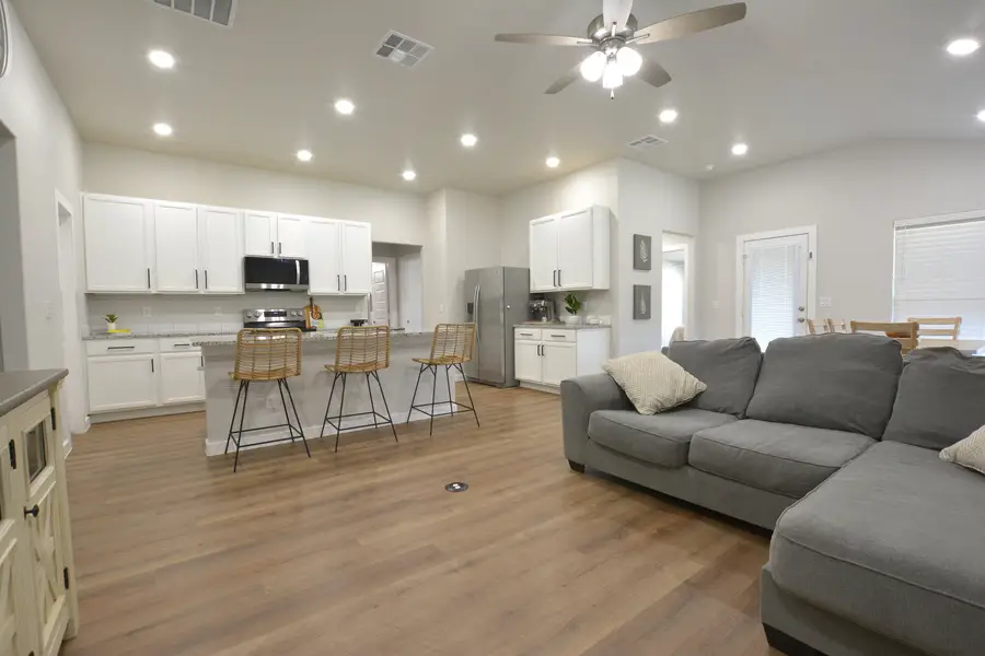 2901 Corpus Avenue, Wolfforth, TX 79382 - #3